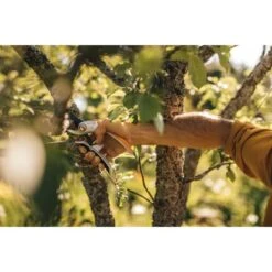 Fiskars Bypass-Gartenschere Plus Power Lever P751 Metall -Online Gartenmöbel 1395417 4905 2