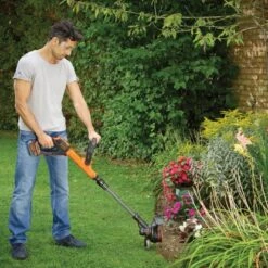 Black & Decker Black+Decker Akku-Rasentrimmer STC1840EPC Inkl. 18 V 4 Ah Li-Ion-Akku -Online Gartenmöbel 185963 2012 4